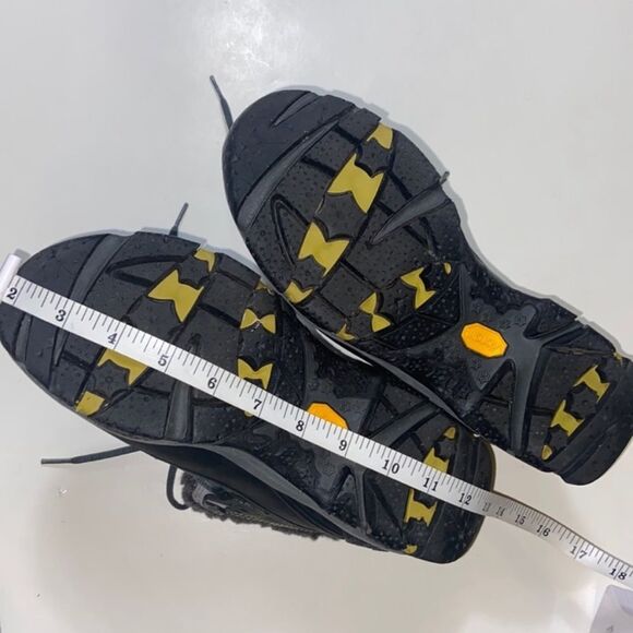 Merrell Black and Gray Waterproof Rain & Snow Boots - Picture 8 of 9